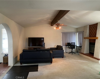 14811 Cool Glen Drive - Photo Thumbnail 4