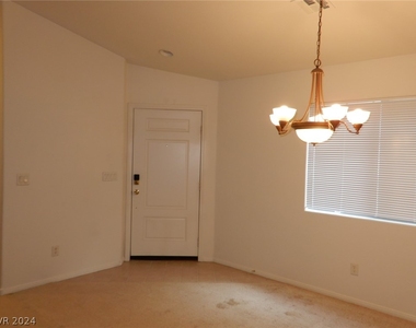 6513 Bismark Hills Street - Photo Thumbnail 2