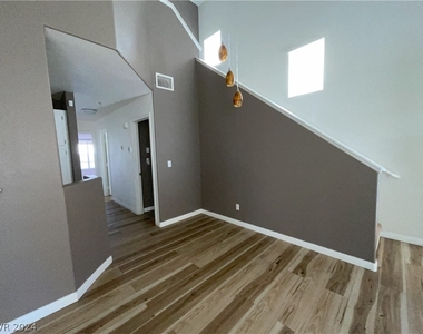 9579 Belle Reserve Street - Photo Thumbnail 9