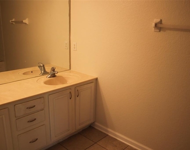 3522 Shallot Drive - Photo Thumbnail 13