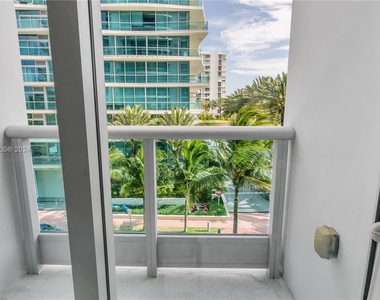 9401 Collins Ave - Photo Thumbnail 38