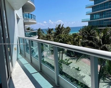 9401 Collins Ave - Photo Thumbnail 32