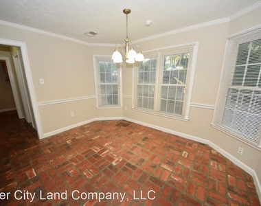 344 Locust Grove Dr - Photo Thumbnail 9