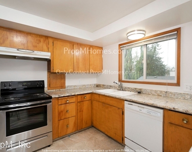 11637 Sw Bowmont Street - Photo Thumbnail 1