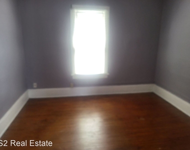 3069 S Wentworth Ave - Photo Thumbnail 2