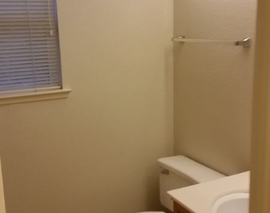 5033 Charter Rd. - Photo Thumbnail 13