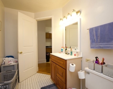 6717 N. Sheridan, Unit S-8 - Photo Thumbnail 19