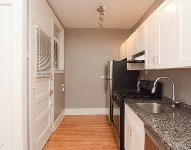 626 W. Stratford, Unit E-9 - Photo Thumbnail 1