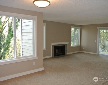 15244 Se 43rd Street - Photo Thumbnail 10