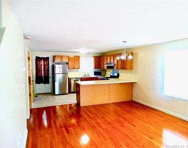 20 Meadowrue Drive - Photo Thumbnail 2