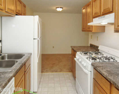 7755 S. Scepter Dr #11 - Photo Thumbnail 4