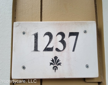 1237 Hobbs Reach Ln. - Photo Thumbnail 1