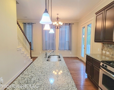 1237 Hobbs Reach Ln. - Photo Thumbnail 5