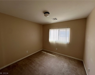 3144 Manti Peak Avenue - Photo Thumbnail 7