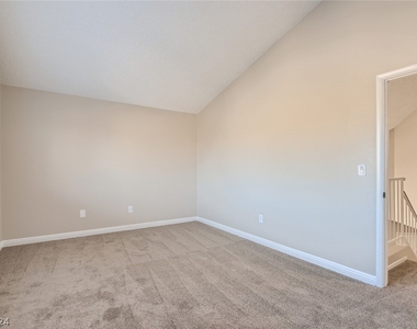 4048 Compass Rose Way - Photo Thumbnail 13