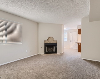 4048 Compass Rose Way - Photo Thumbnail 10