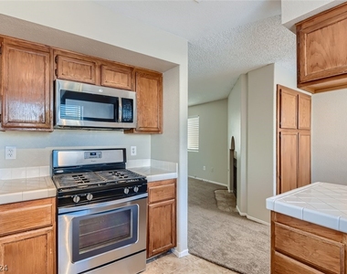 4048 Compass Rose Way - Photo Thumbnail 7