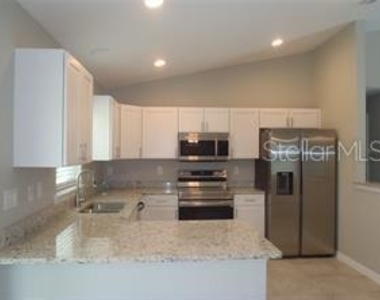 7450 Cohen Street - Photo Thumbnail 12