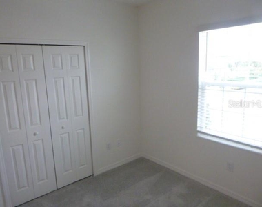 5727 Skytop Drive - Photo Thumbnail 16