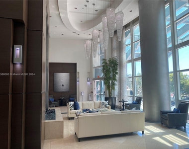 1155 Brickell Bay Dr - Photo Thumbnail 16