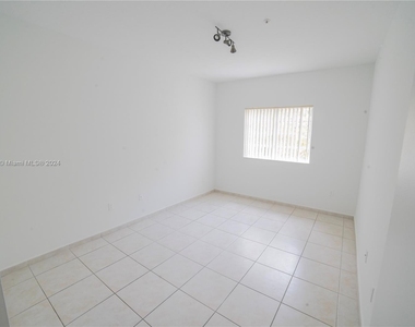 7200 Nw 114 Ave - Photo Thumbnail 22