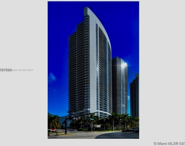 1830 S Ocean Dr - Photo Thumbnail 28