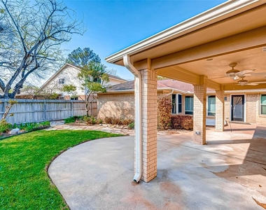 15623 Boulder Oaks Drive - Photo Thumbnail 35