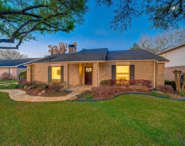 15623 Boulder Oaks Drive - Photo Thumbnail 2