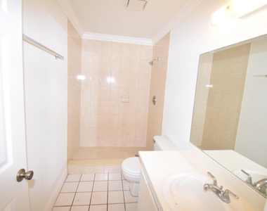 3703 Waterview Circle - Photo Thumbnail 11