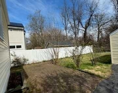 613  Martense Avenue - Photo Thumbnail 17