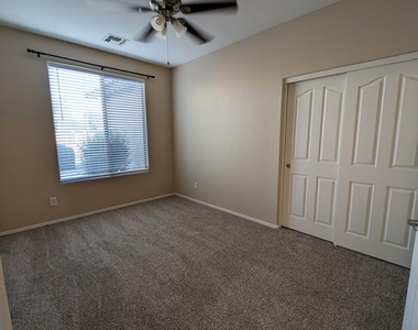 6216 S Opal Drive - Photo Thumbnail 8