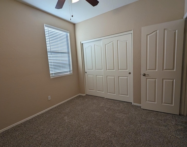 6216 S Opal Drive - Photo Thumbnail 14