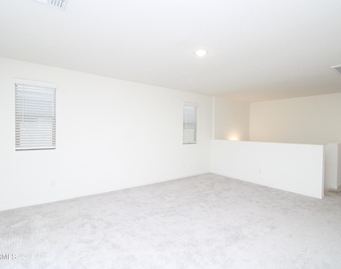 35380 W Santa Clara Avenue - Photo Thumbnail 15