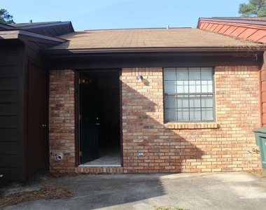 2316 Hartsfield Way - Photo Thumbnail 7