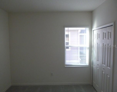 5727 Skytop Drive - Photo Thumbnail 13