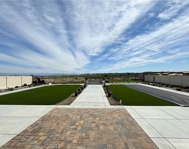 17754 Pinot Noir Drive - Photo Thumbnail 39