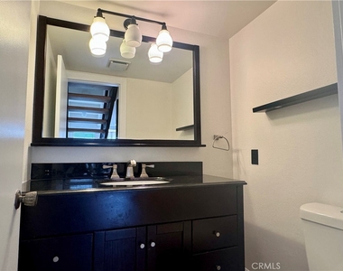 401 Camino De Las Colinas - Photo Thumbnail 23