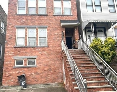 572 Liberty Ave - Photo Thumbnail 0