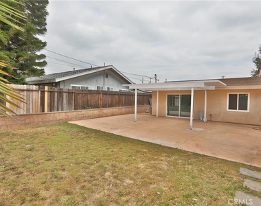 15305 Manzanares Road - Photo Thumbnail 23