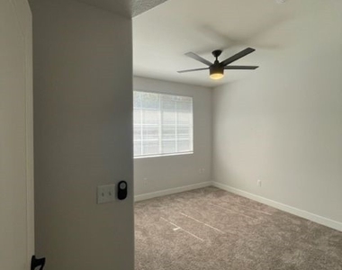 9901 Trailwood Drive - Photo Thumbnail 22