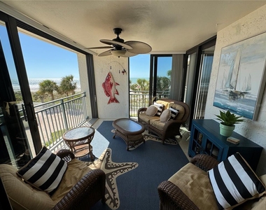 1390 Gulf Boulevard - Photo Thumbnail 7