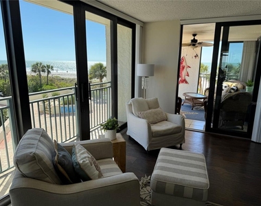 1390 Gulf Boulevard - Photo Thumbnail 9