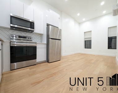 1118 Putnam Avenue - Photo Thumbnail 0