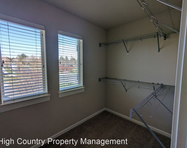 21044 Ne High Desert Lane - Photo Thumbnail 21