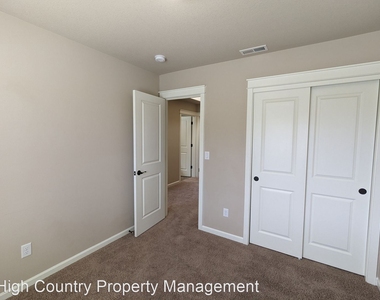 21044 Ne High Desert Lane - Photo Thumbnail 30