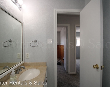 3803 Sunflower Dr - Photo Thumbnail 7