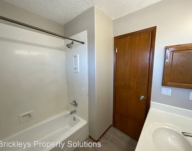 10331 Dunbar St Nw - Photo Thumbnail 16