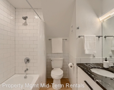 2201 Pearl St #221 - Photo Thumbnail 6