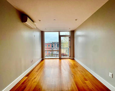 682 Hancock Street - Photo Thumbnail 1