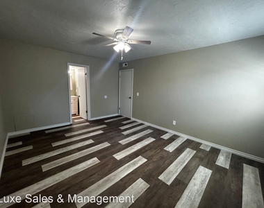 6036 Nw Expressway Unit C - Photo Thumbnail 18